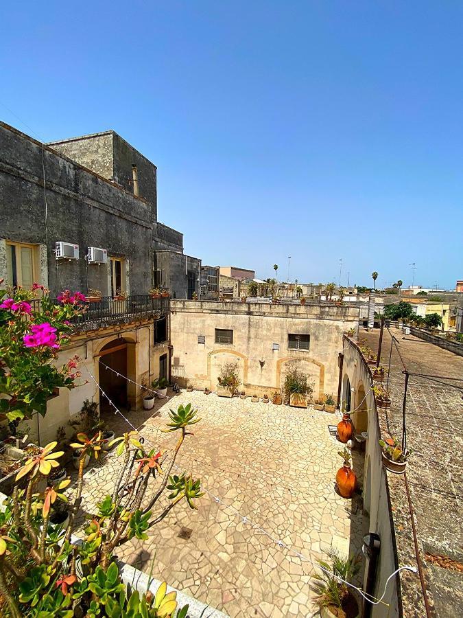 Palazzo Sabella Tommasi Villa Calimera  Kültér fotó
